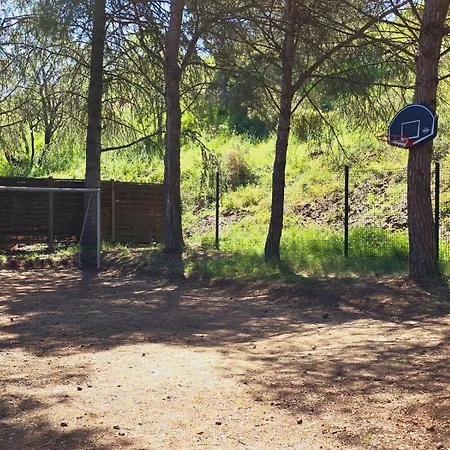 Cap D 6 Personnes Avec Piscine Alpesi faház *